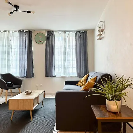 Le Repere - 2 A 4 Personnes - Lit King Size - Proche Gare Apartament